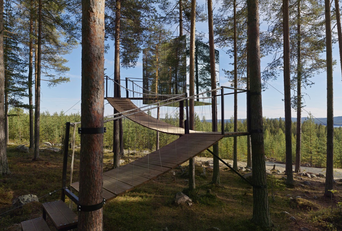 The Mirrorcube Tree House Hotel, Sweden