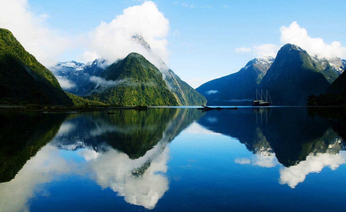 Milford Sound Fiordland New Zealand