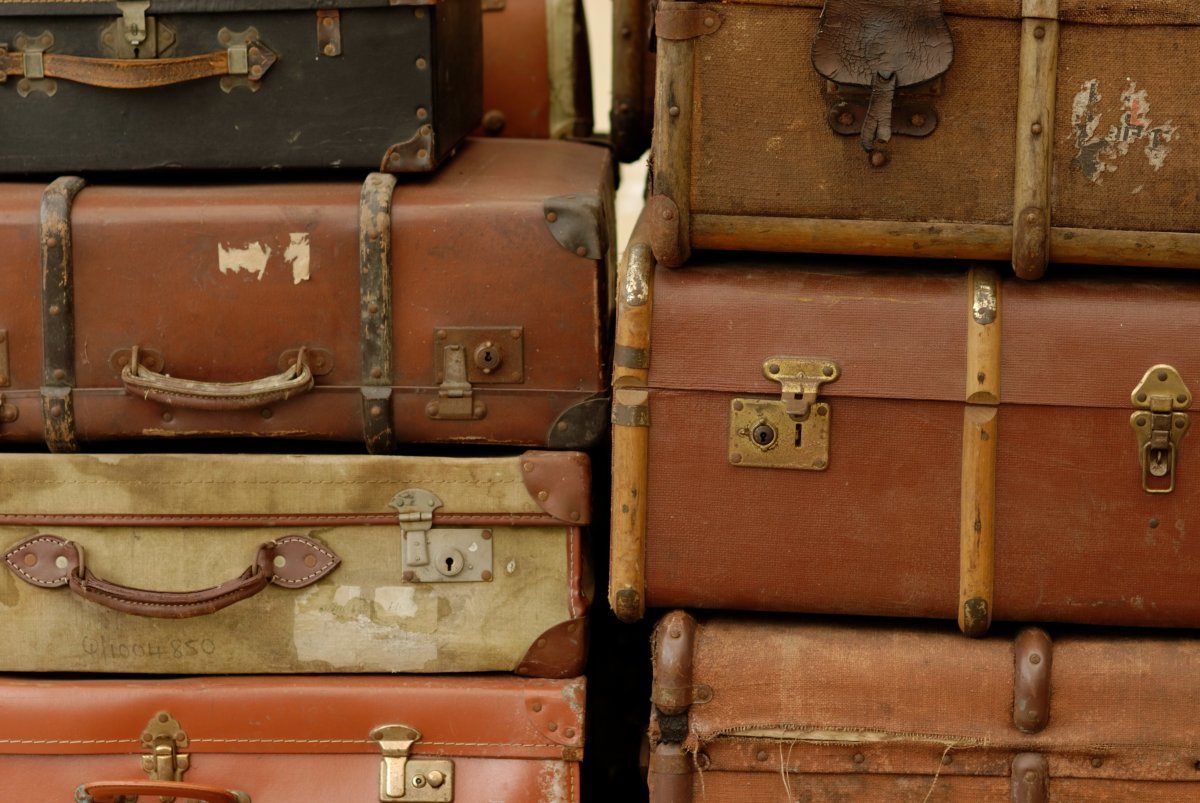 7 Reasons Why You Need a Vintage Suitcase - Page 5 of 7 - Destination Tips