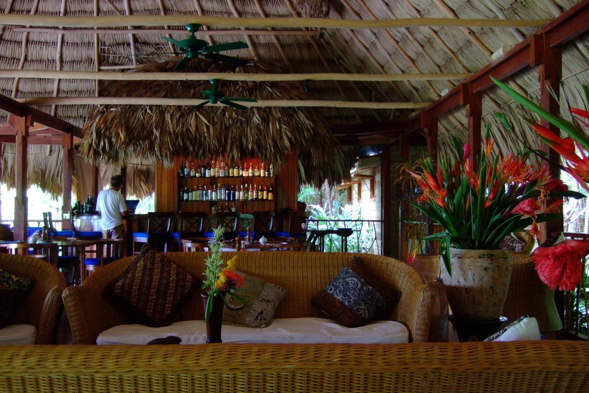Reece Witherspoon had a "familymoon" at the Turtle Inn in Belize