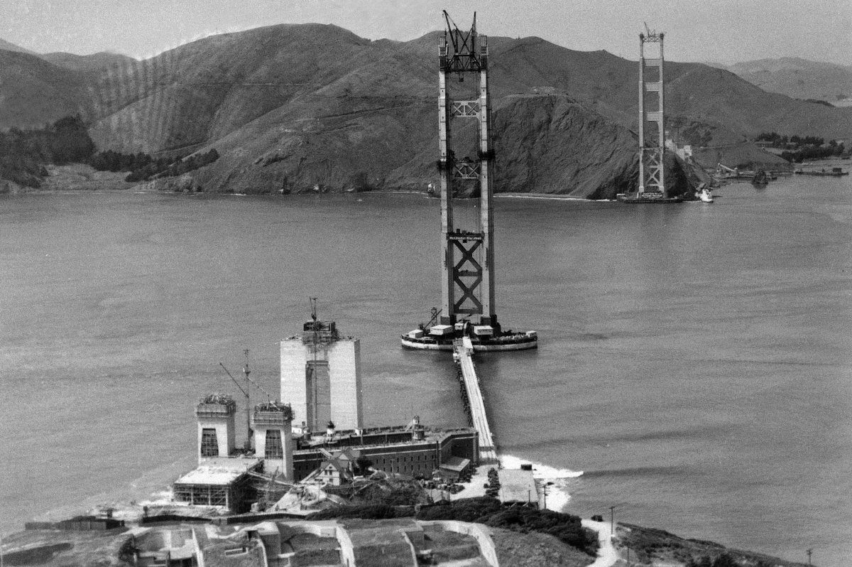 The beginnings of the Golden Gate Bridge