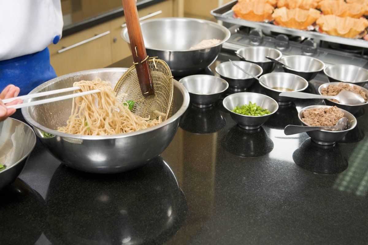 Explore the many flavors at a Chinese cooking school.