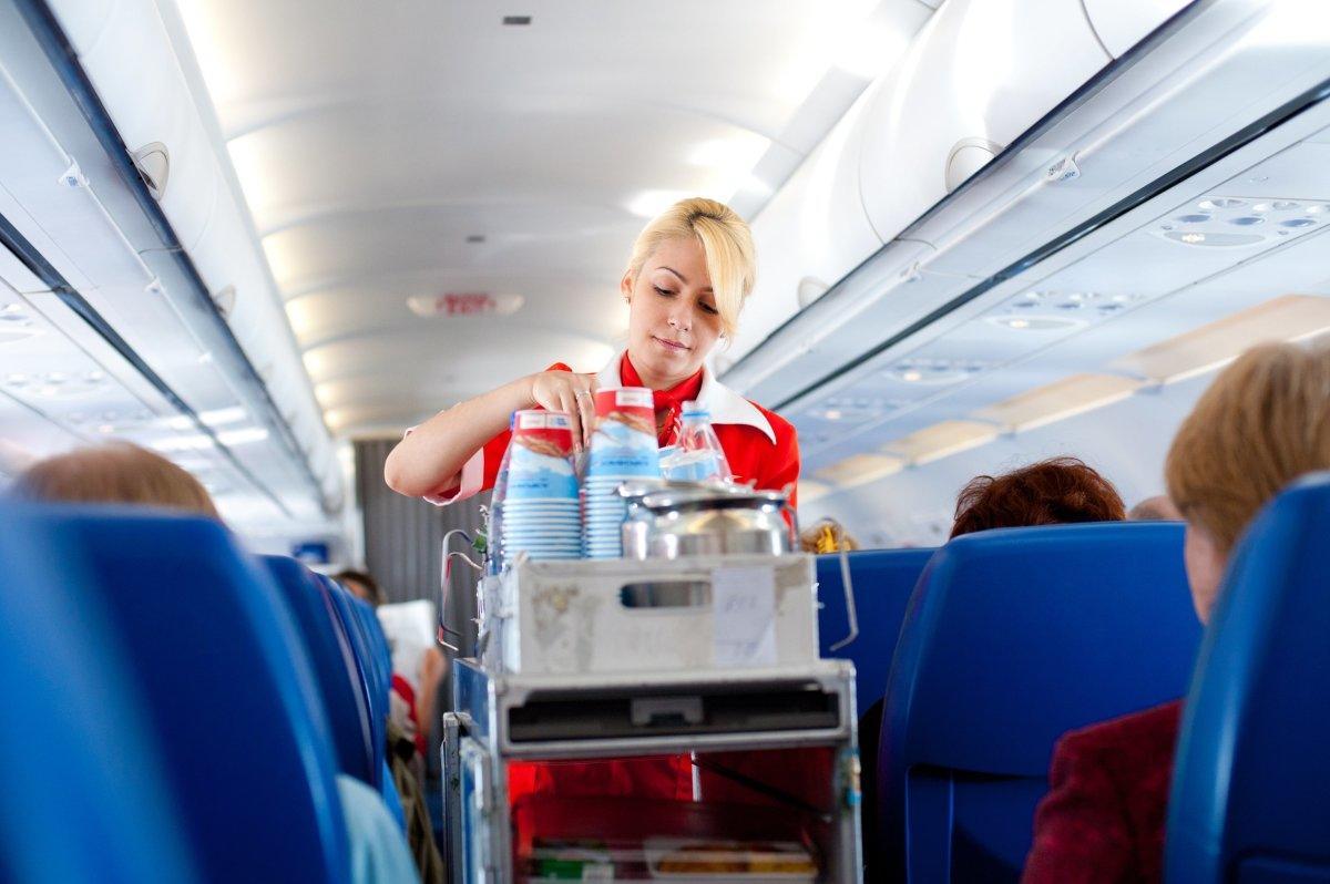 things not allowed on planes