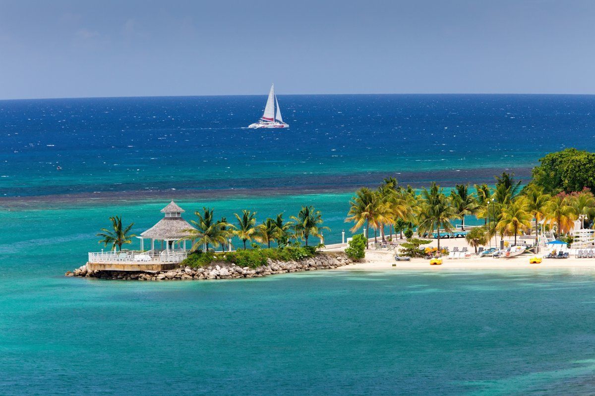 where americans vacation outside the states