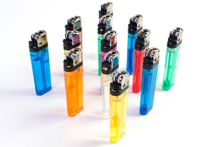 12 Surprising Things Not Allowed On Planes These Days Page 4 of 12 Destination Tips