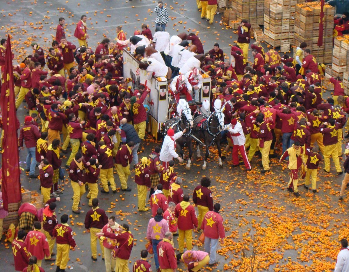 messiest festivals around the world