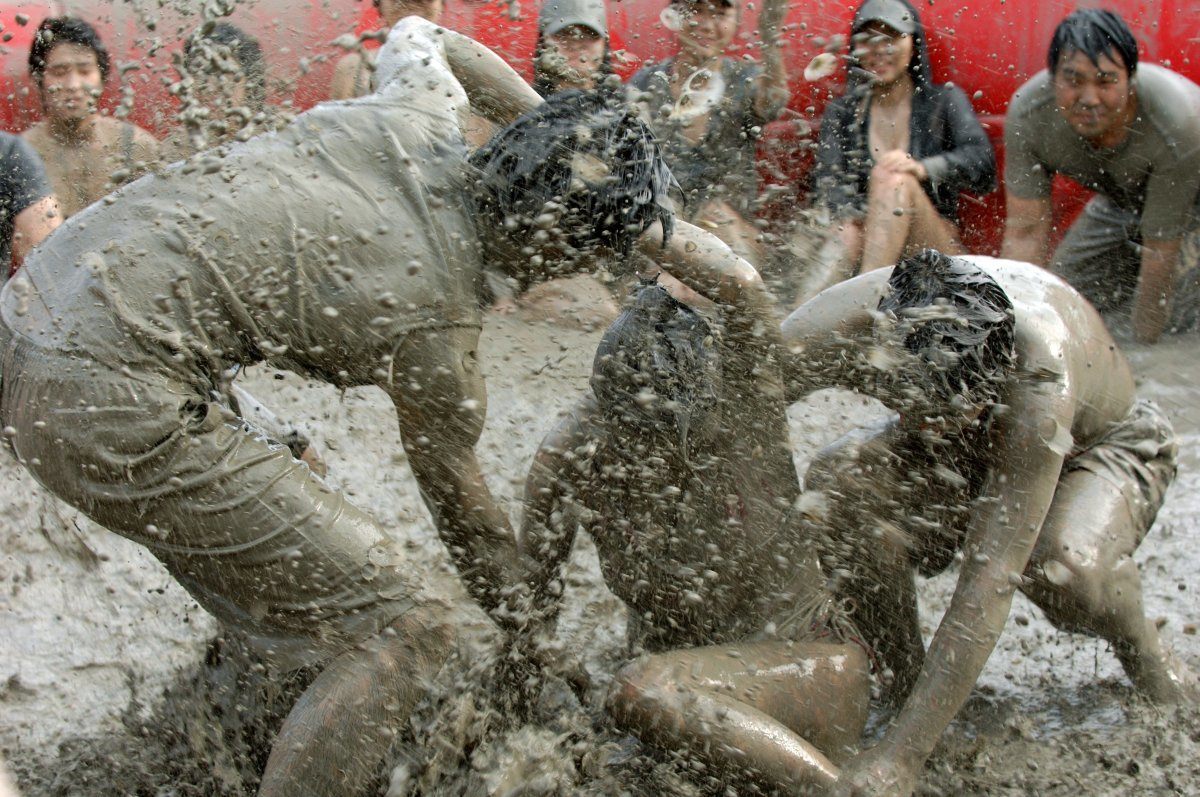 messiest festivals around the world