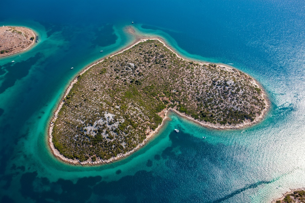 heart shaped landmarks