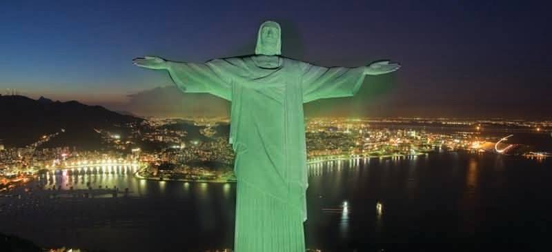 landmarks go green for ireland