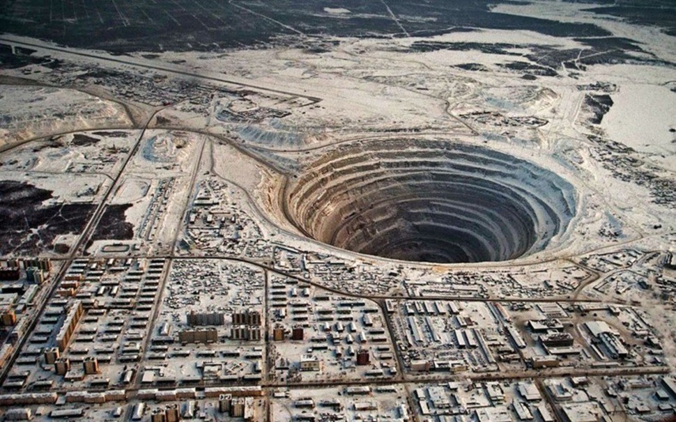 images of abandoned places