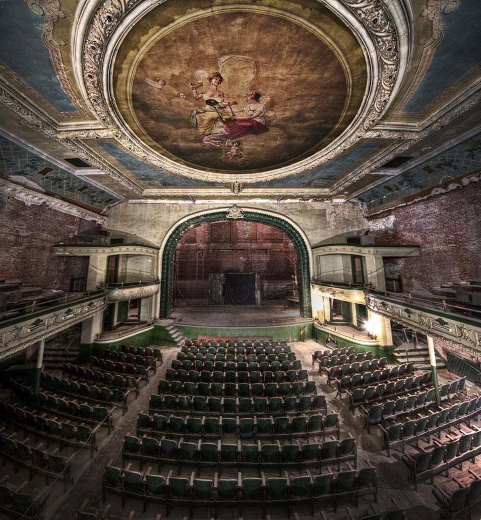 images of abandoned places