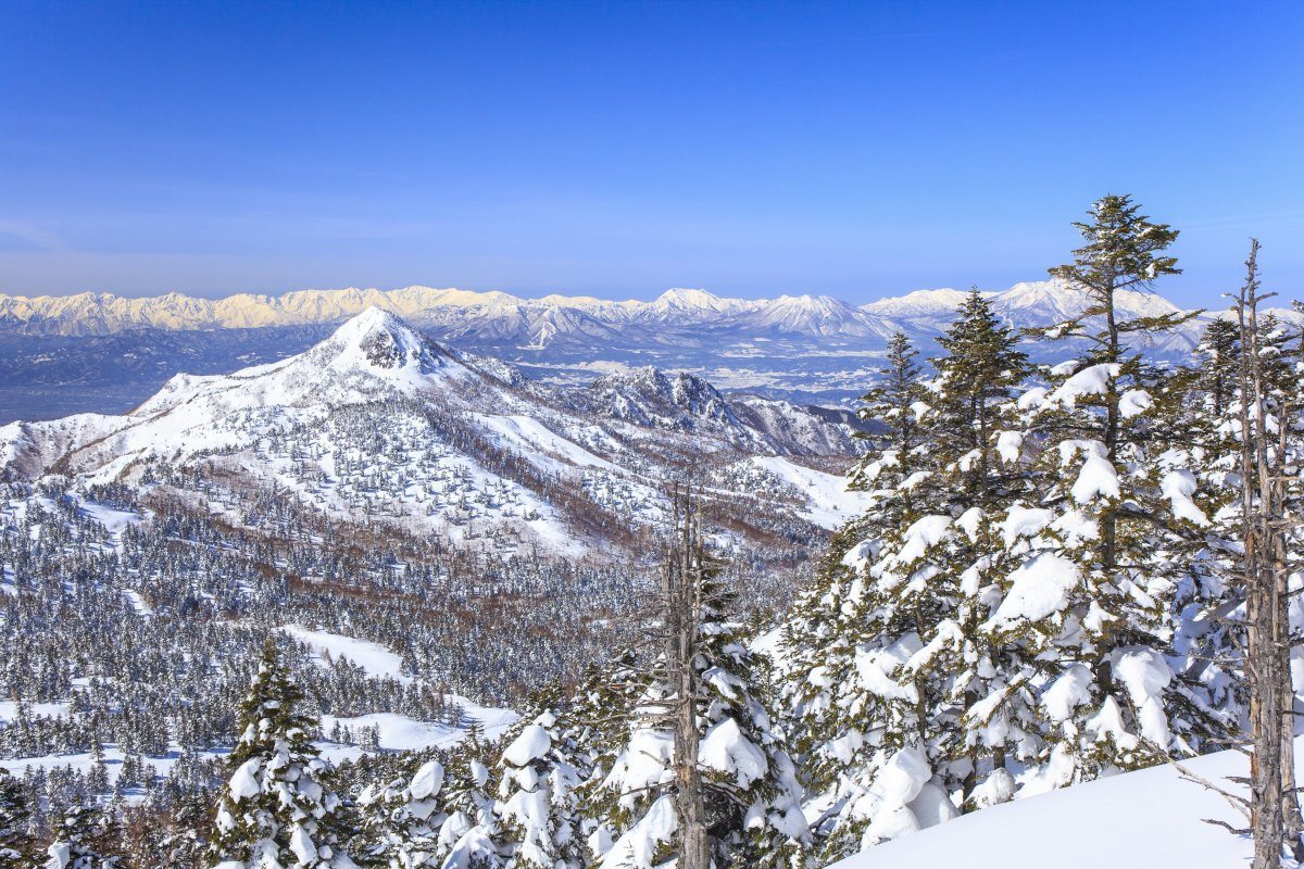 slopes for spring skiing