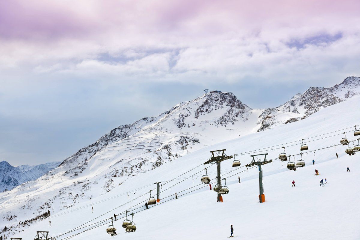 slopes for spring skiing