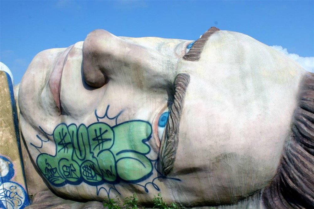 Abandoned dutch theme park "Gulliver's Kingdom", Japan