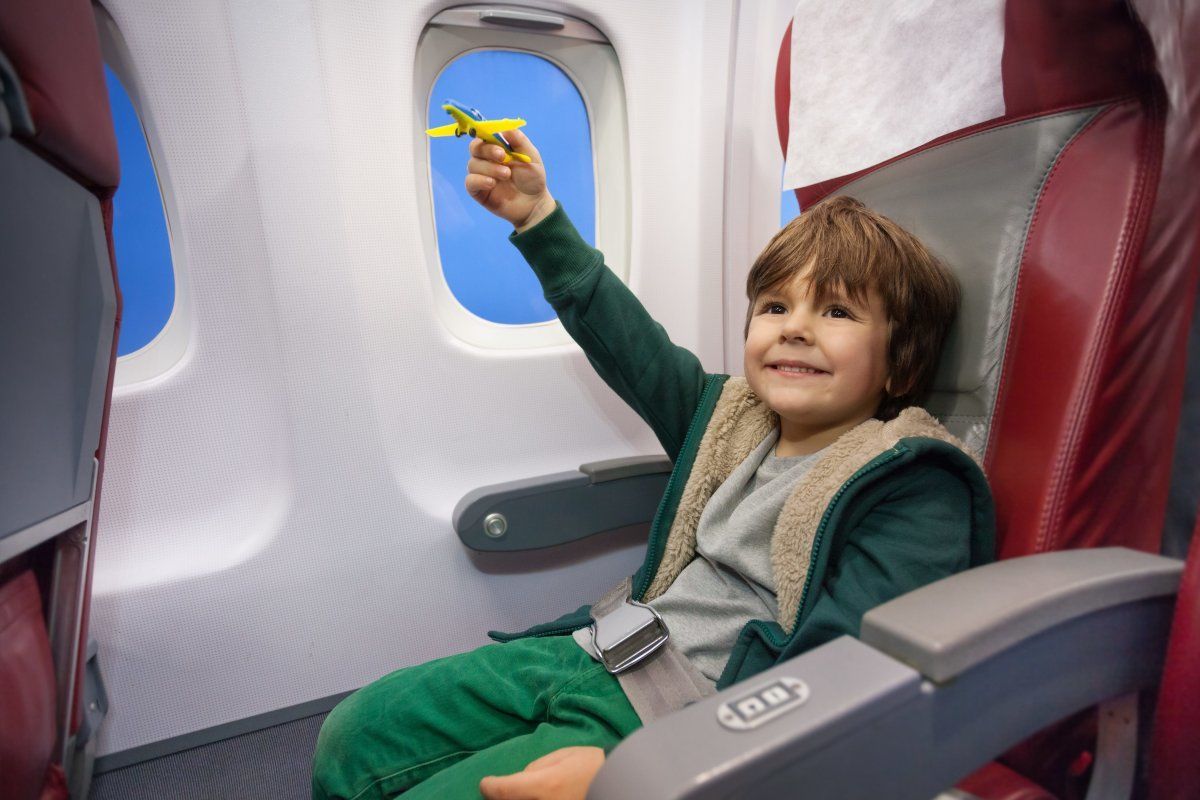 make airplane rides fun for kids