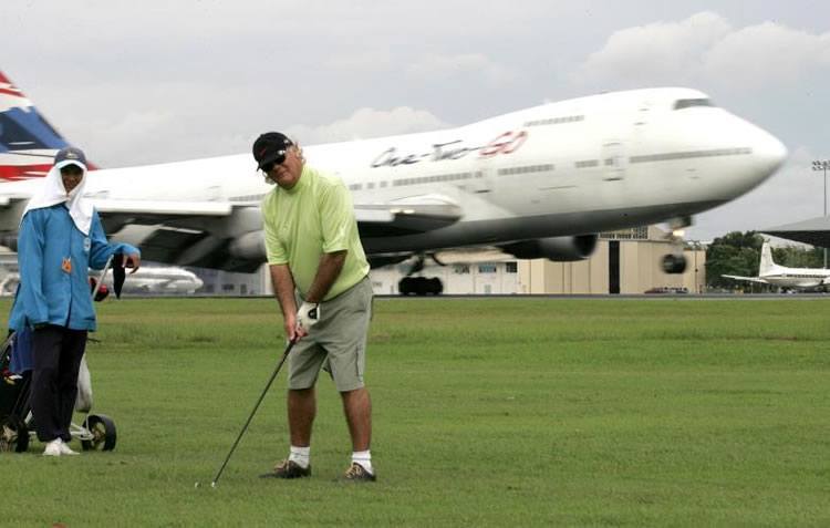 craziest airport runways