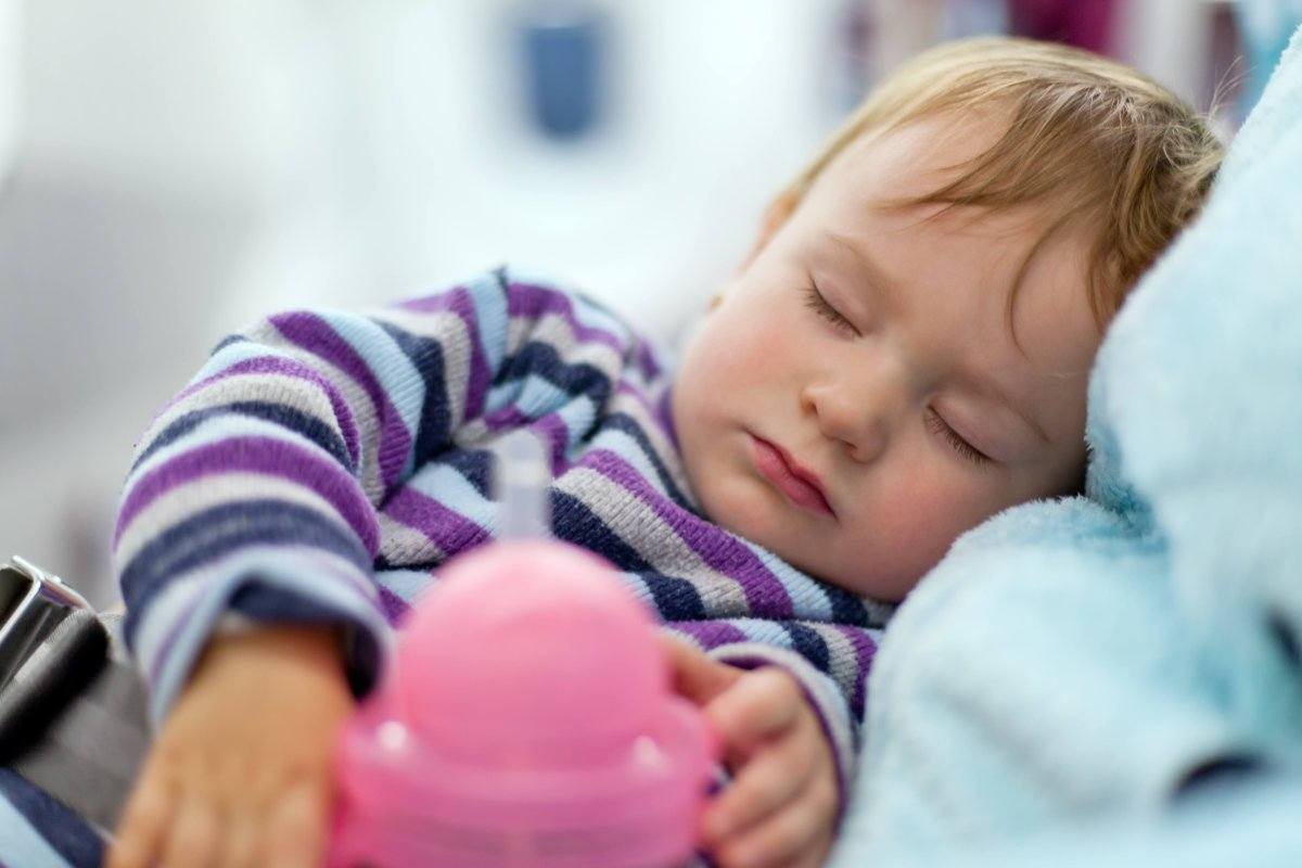 make airplane rides fun for kids