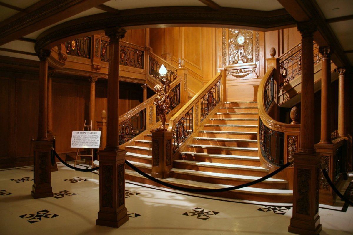 titanic tourism spots