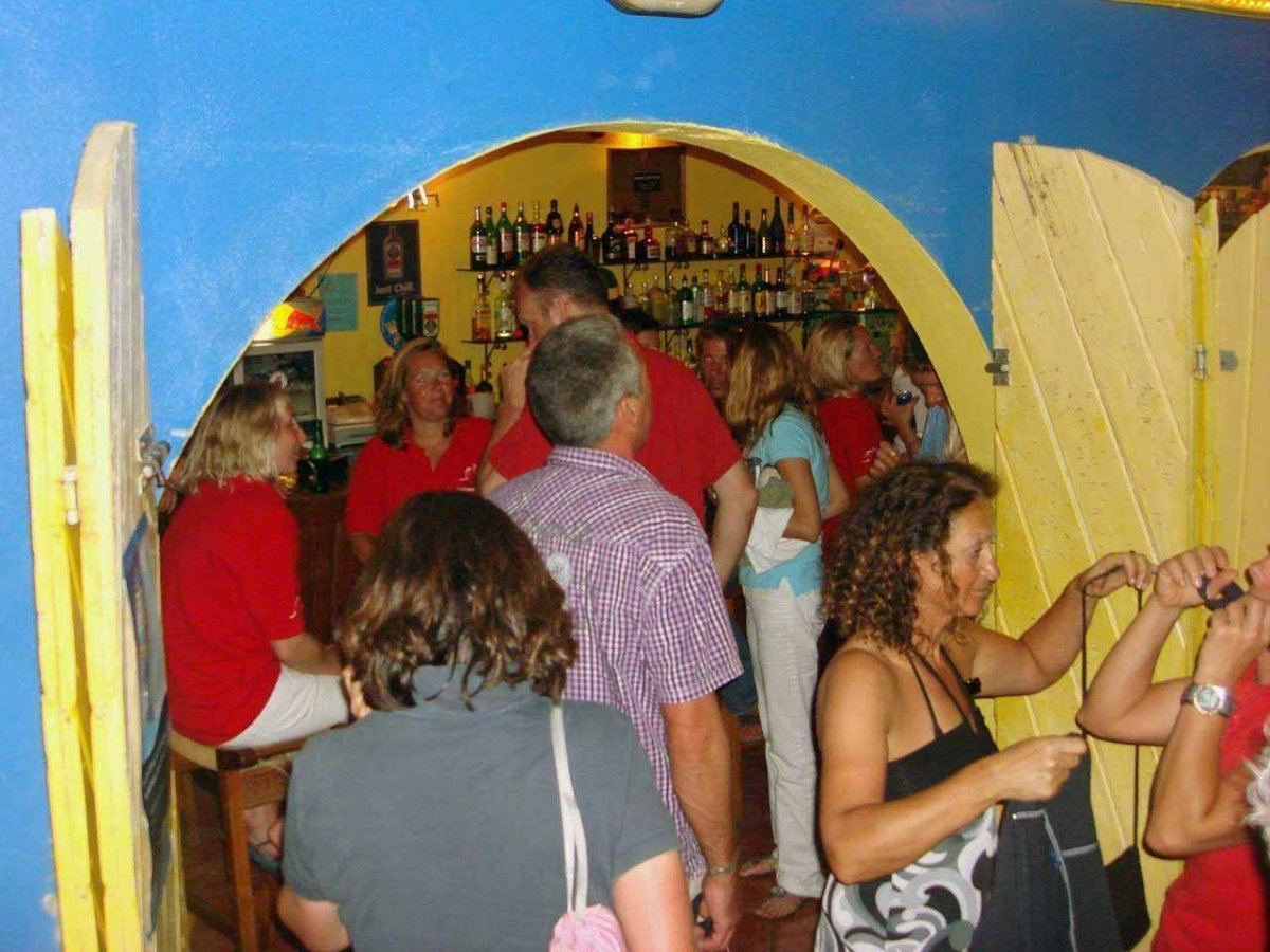 things to see and do in antigua