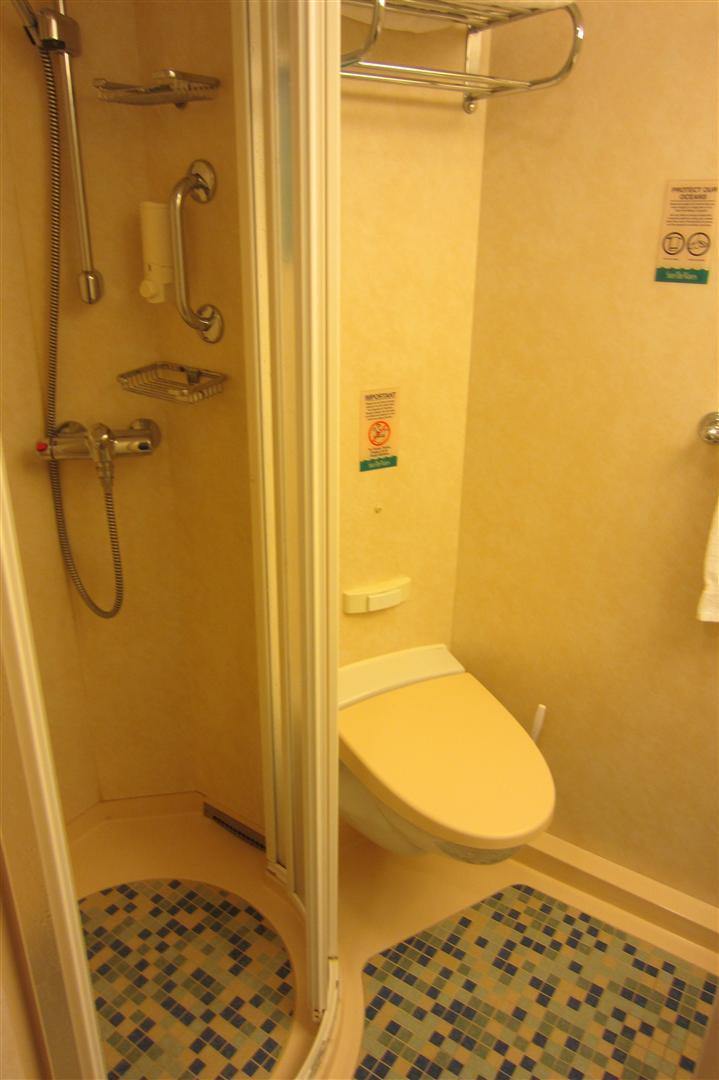 what cruise lines never tell you