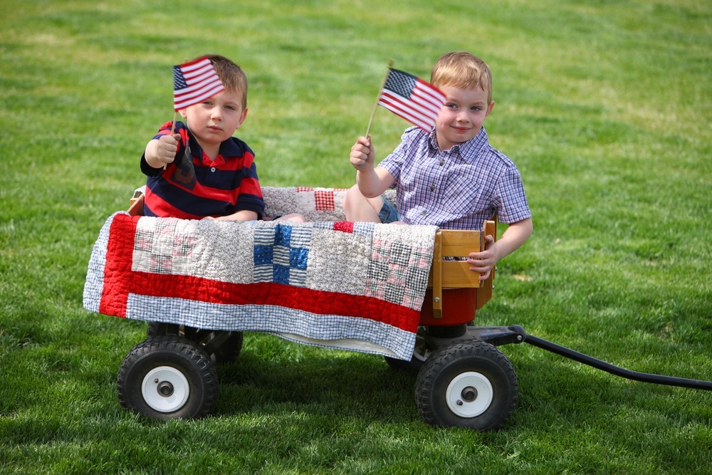 celebrate the fourth of July