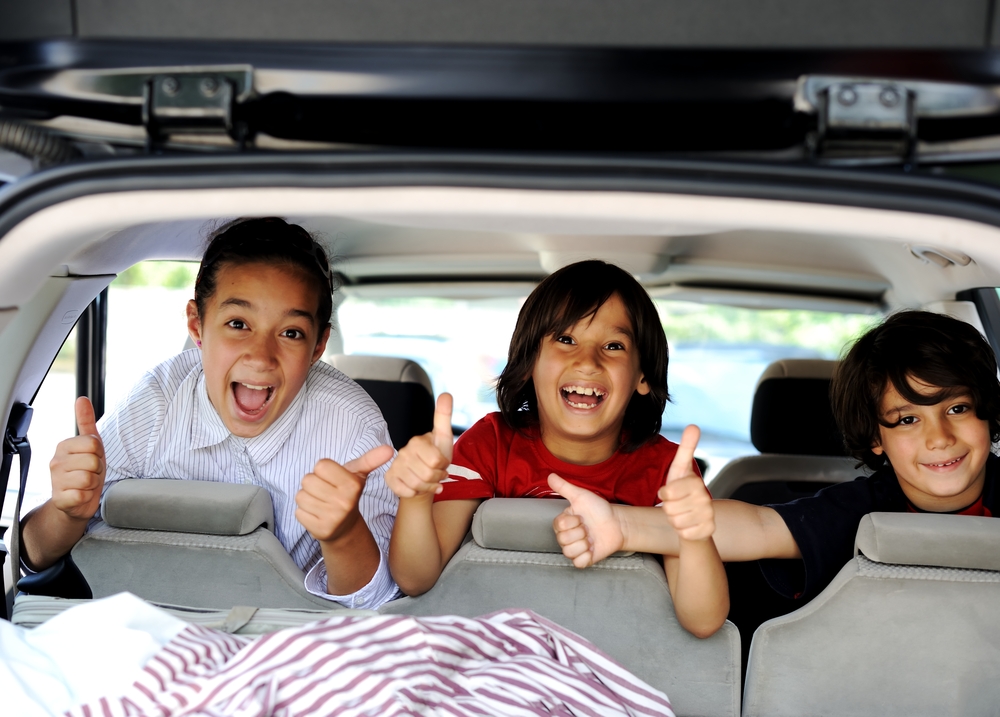 taking a road trip with kids