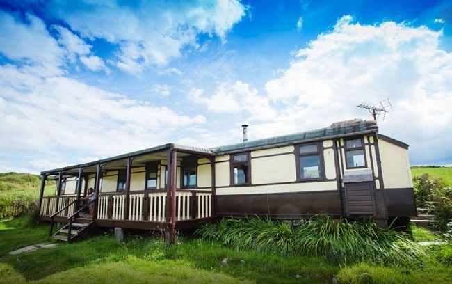 awesome airbnb abodes