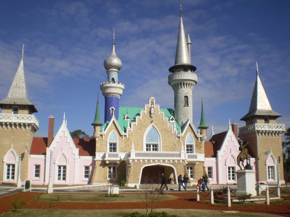 wacky theme parks