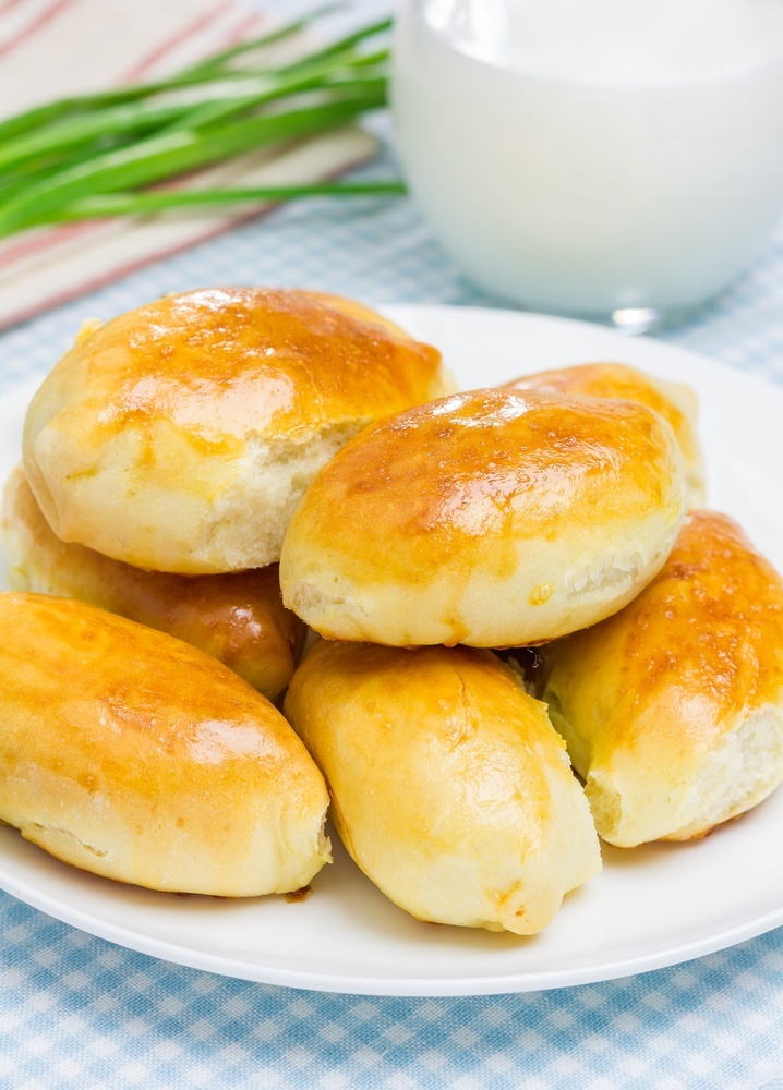foods to try on a trip to Russia