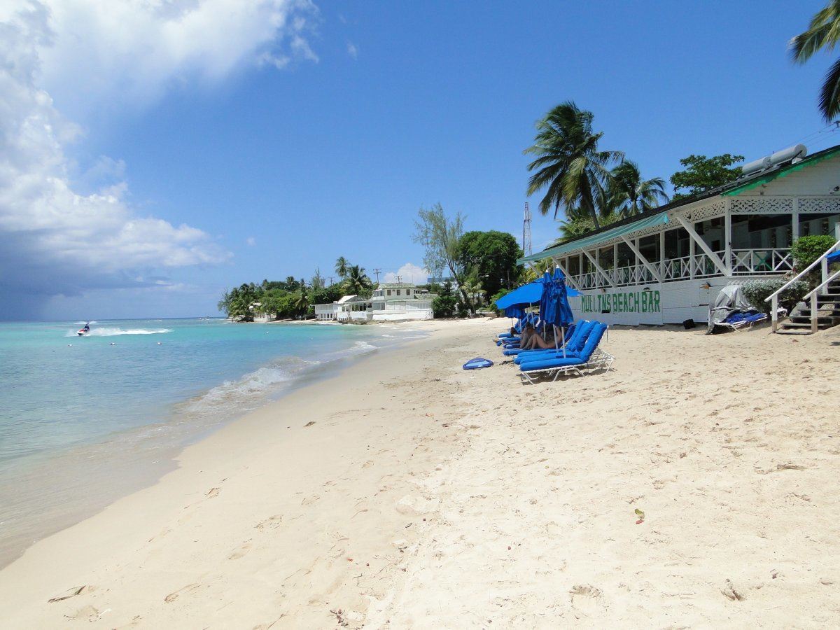 Mullins Beach Bar