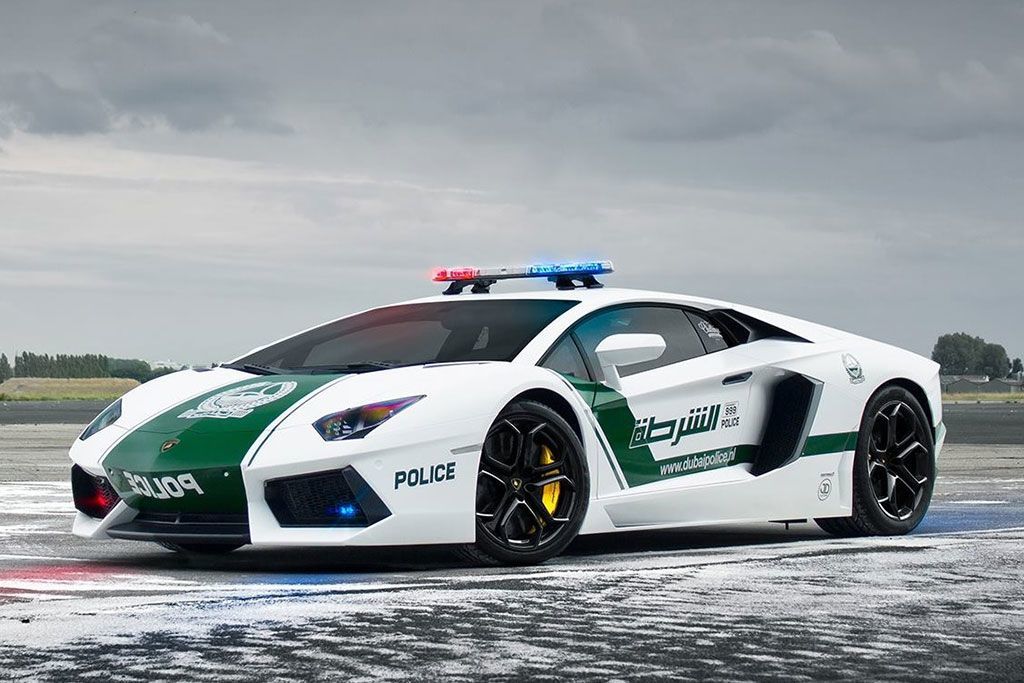 luxury police cars in Dubai