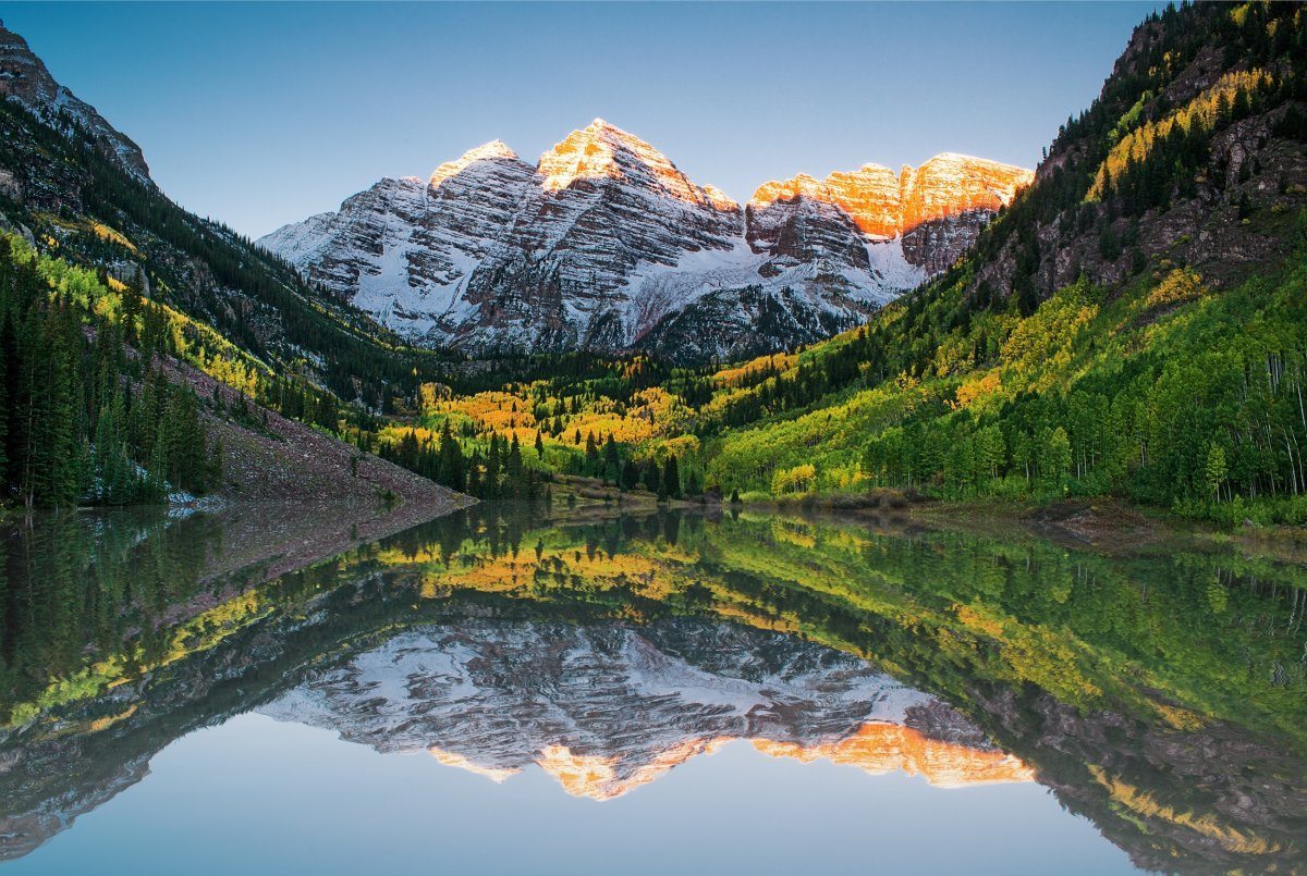 Sunrise At Maroon Bells Lake Colorado