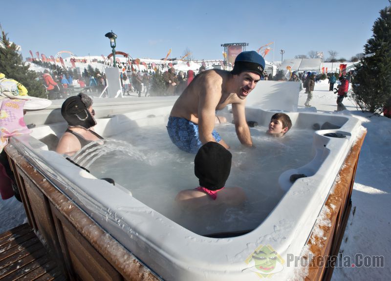 Hot Tubbing at Carnival