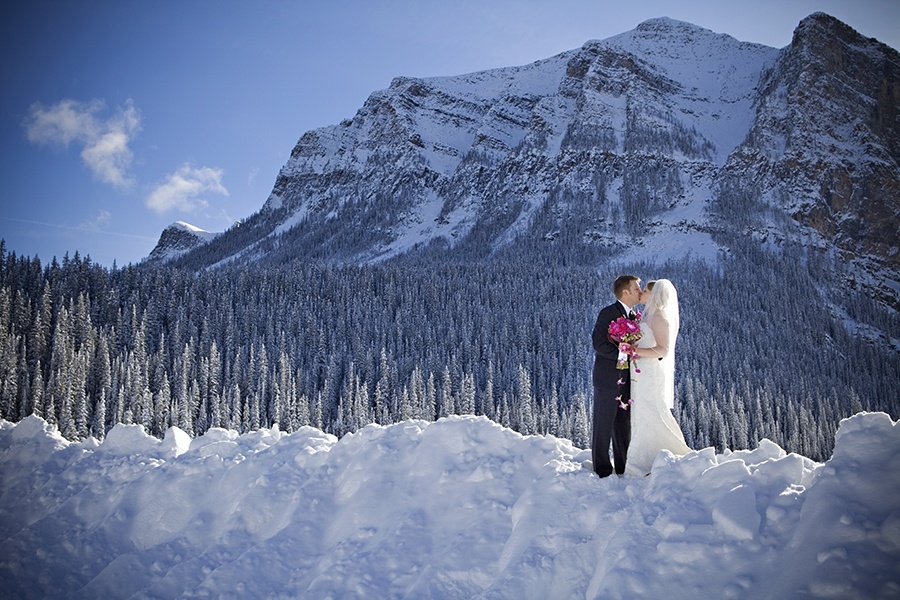 Winter wedding at Lake Louise