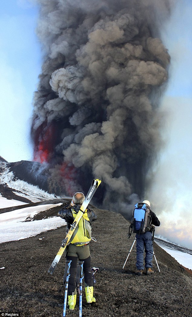 Mount Etna ski