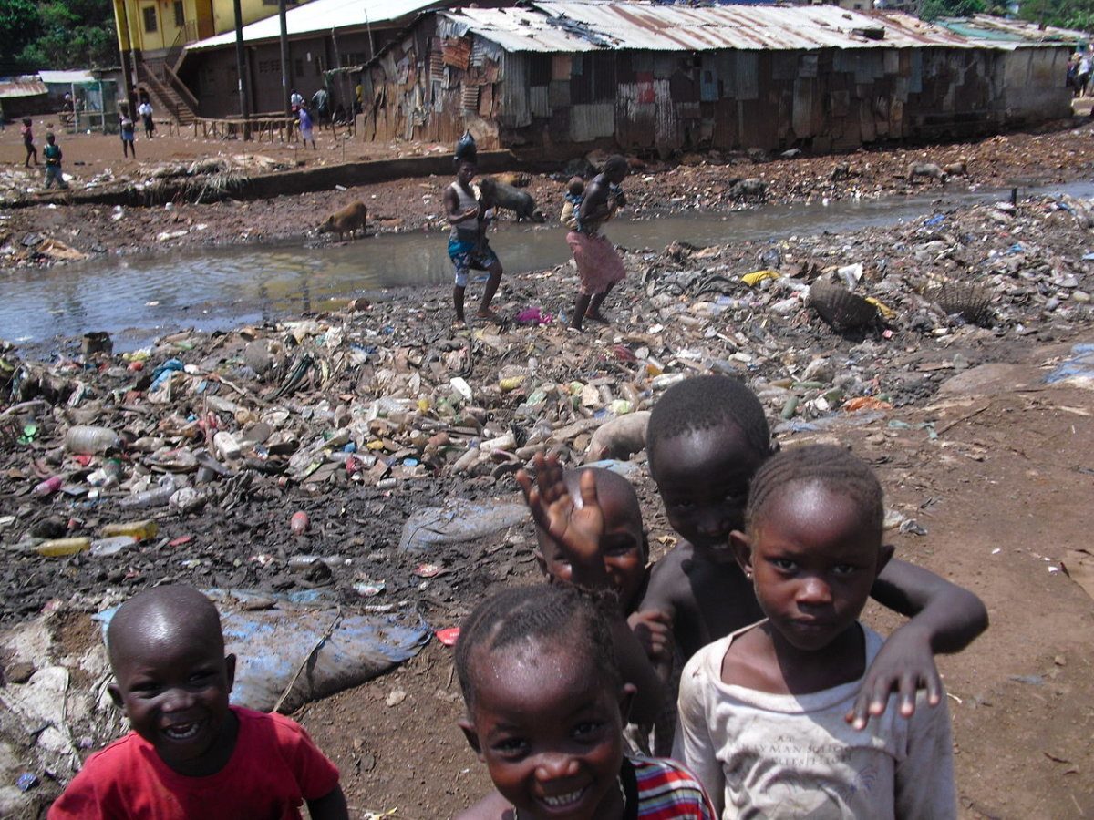 Kids at dump Sierra Leone