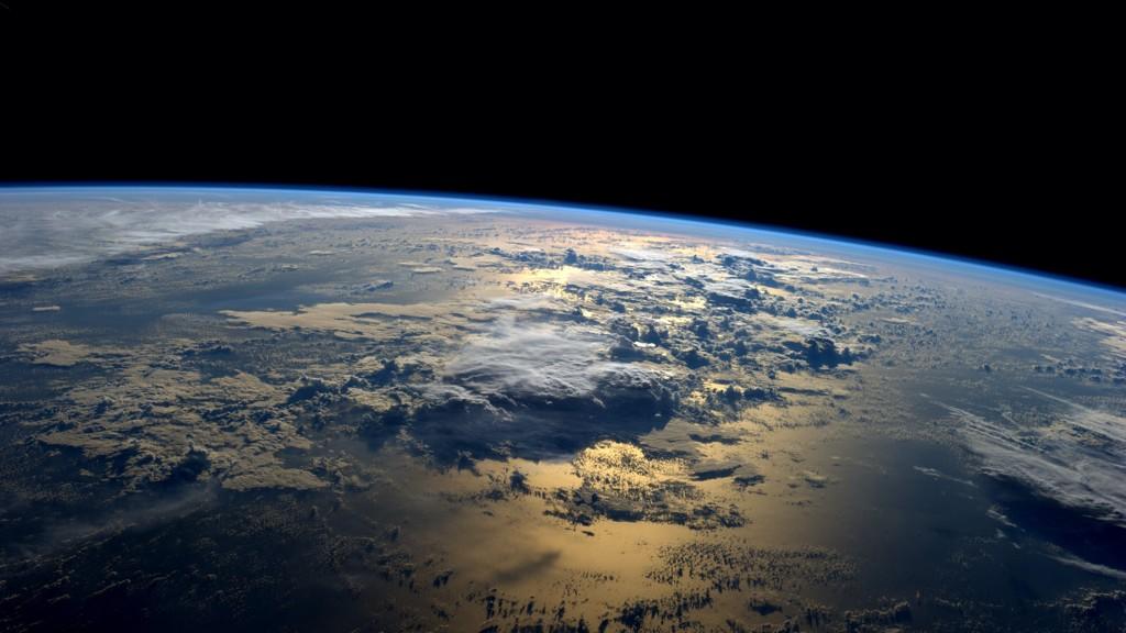 Major Tom’s Eye View