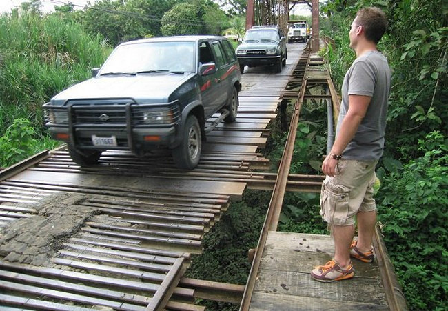 Quepos Bridge
