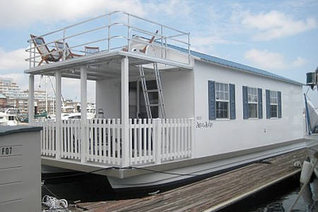 houseboat providence