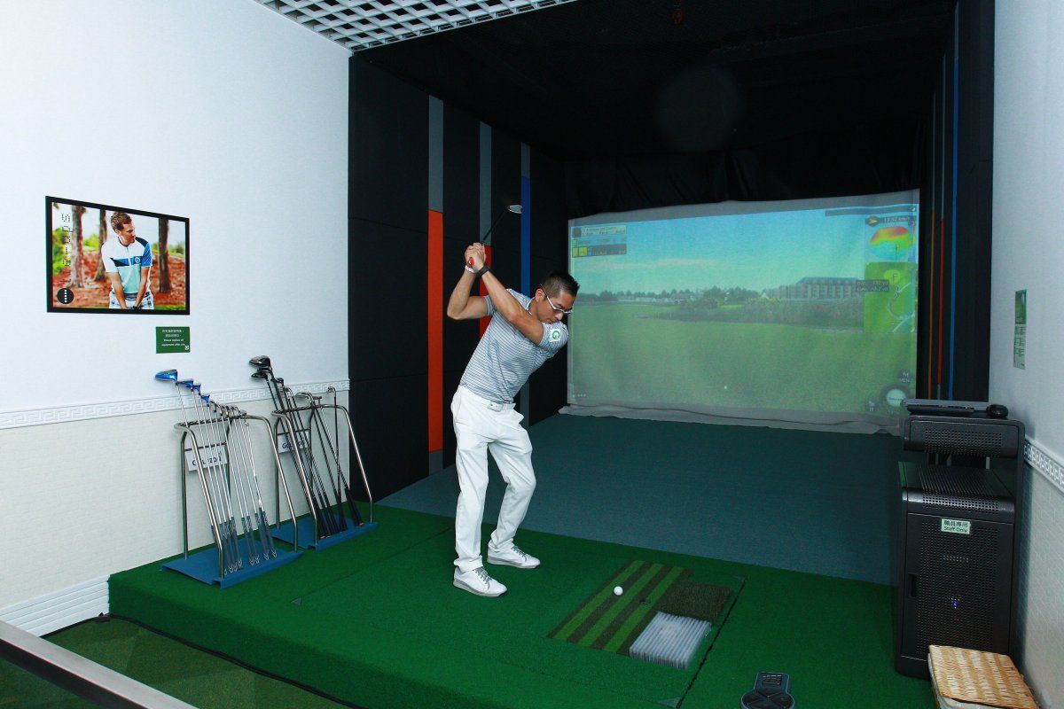 golf at hong kong airport