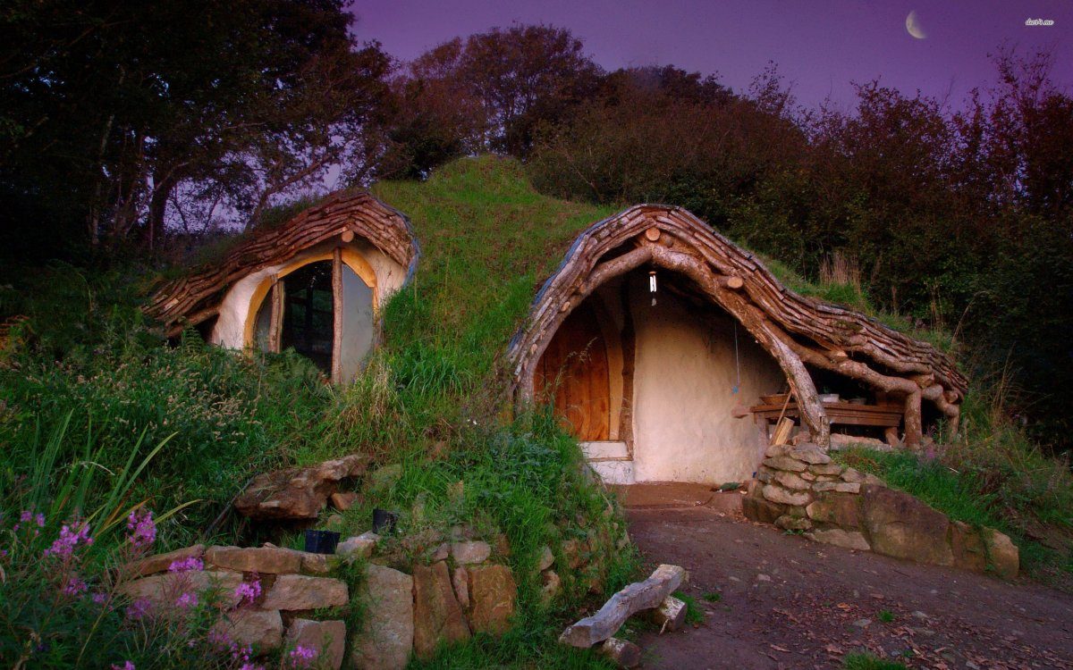 hobbit house wales