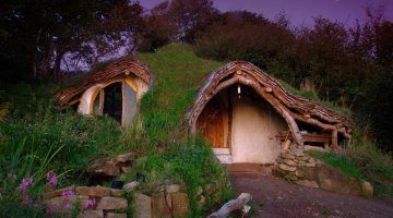 hobbit house wales