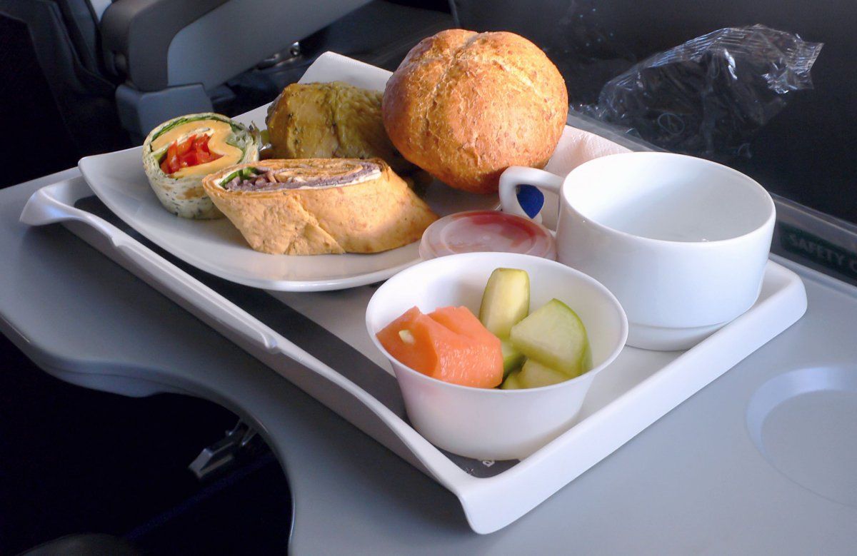 airplane food