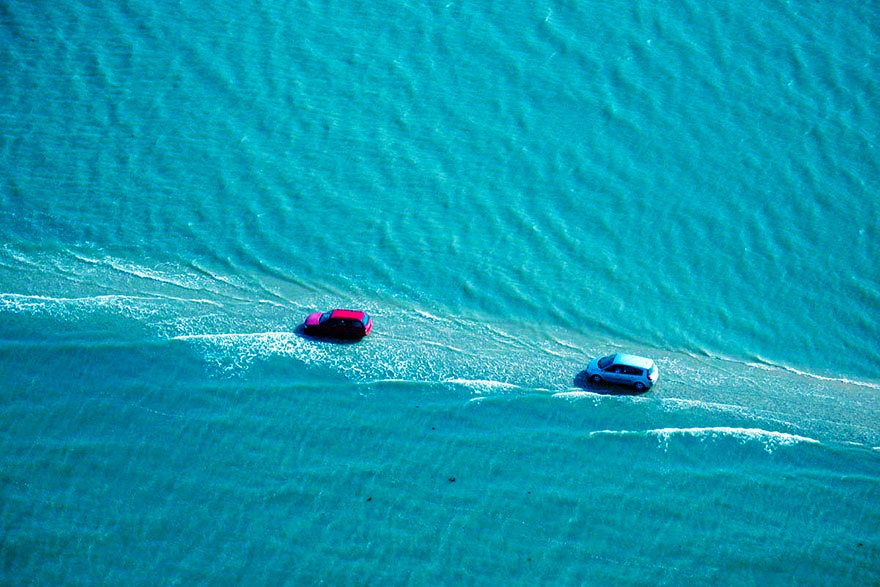 disappearing road