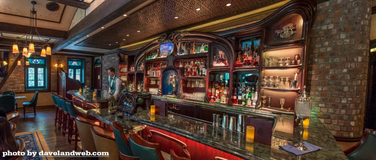 Club 33