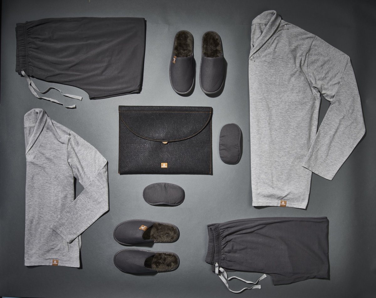 emirates pajamas
