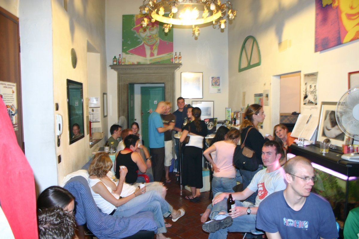 Hostel2
