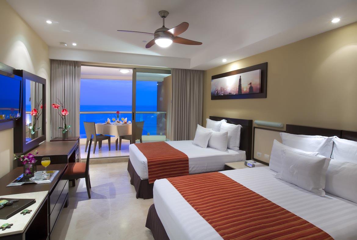 Sunset Plaza Beach Resort
