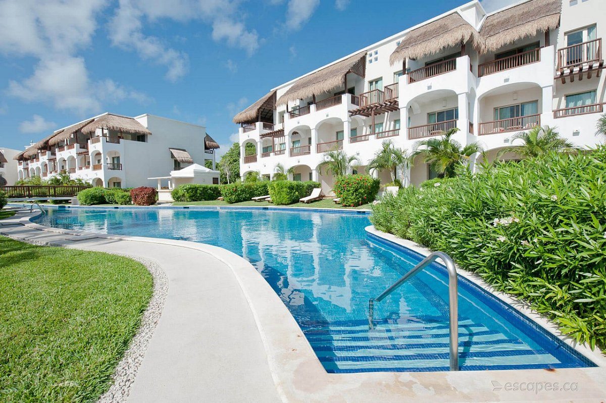 Valentin Imperial Maya, Riviera Maya