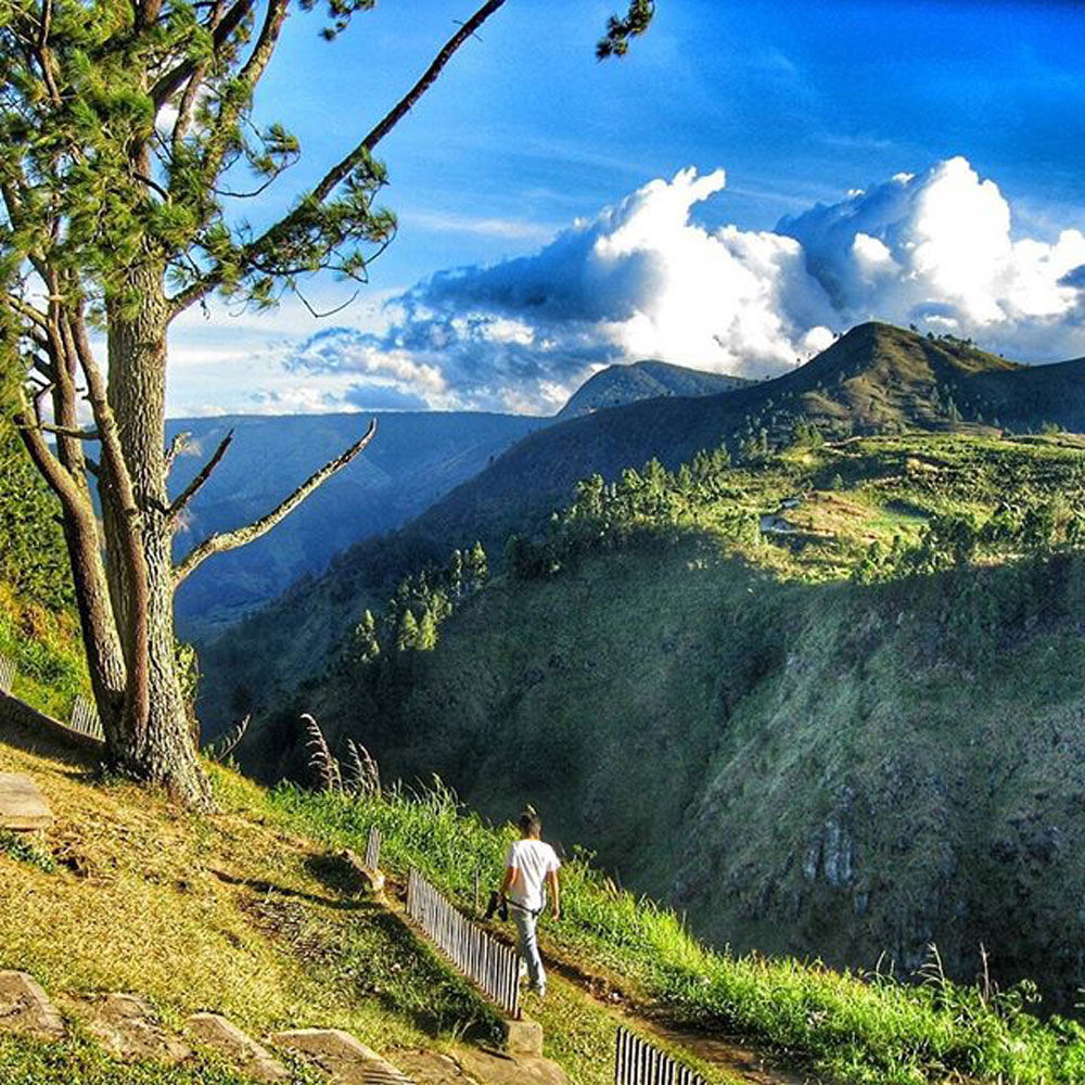 Sipiso-Piso Waterfall, North Sumatra 2